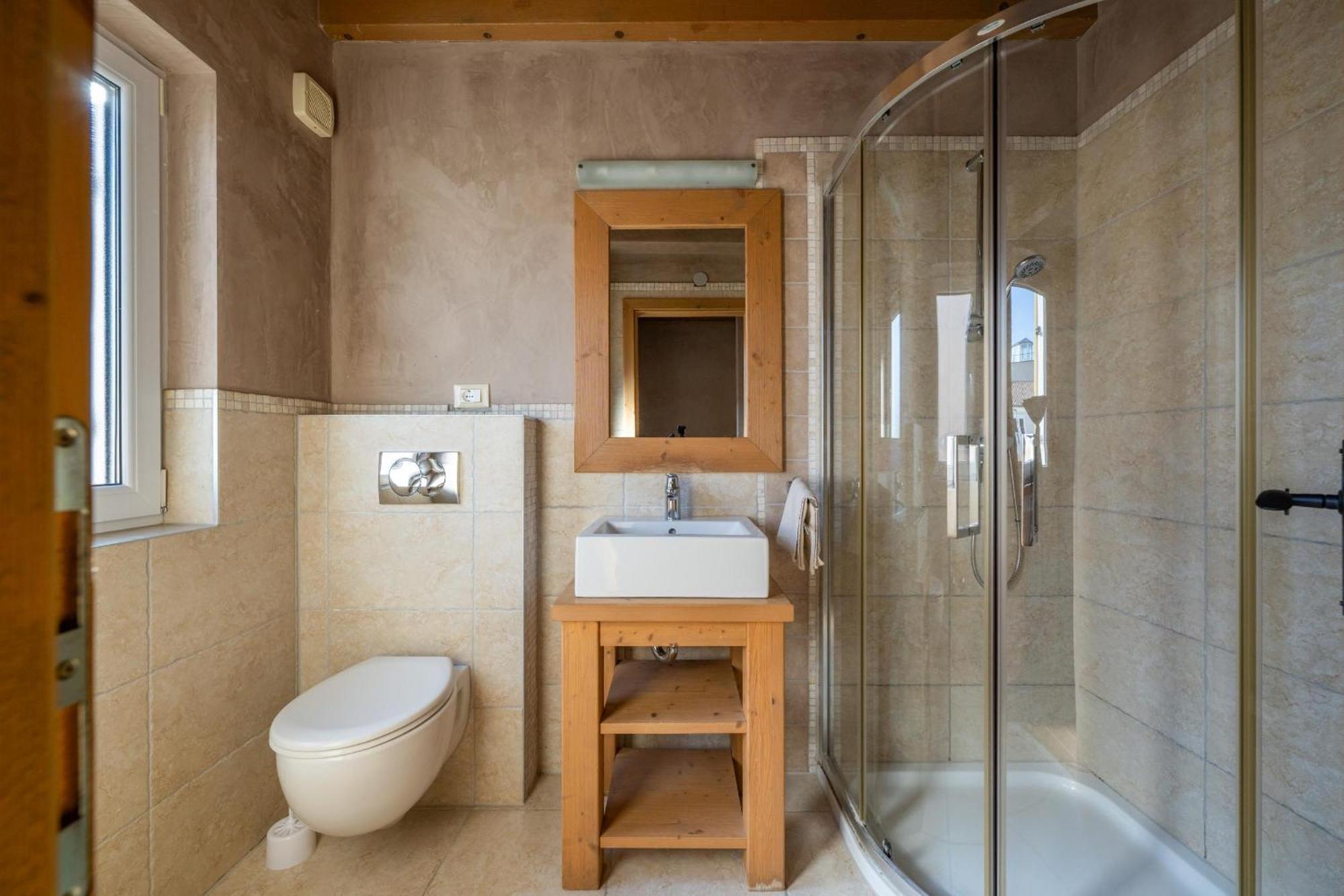 6-Bedroom Villa Chiara With Sea View Premantura Exterior foto